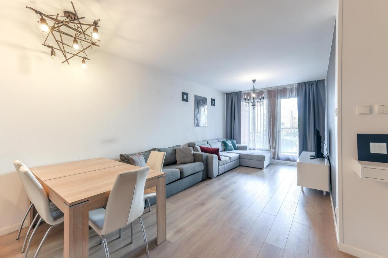Apartmate Spacious Apartment With Balcony Oldtown For 6 People Gdaňsk Exteriér fotografie