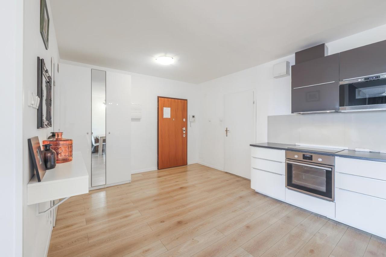 Apartmate Spacious Apartment With Balcony Oldtown For 6 People Gdaňsk Exteriér fotografie